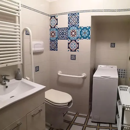 Casa Brunella 度假居 *